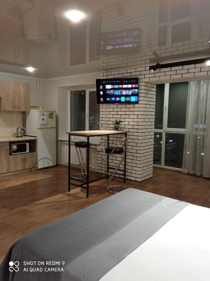 35 Проспект Миру Apartment Kryvyi Rih Exterior photo